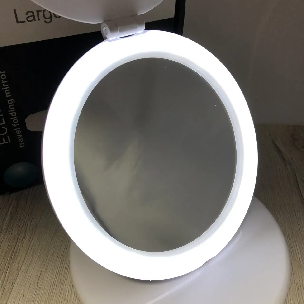 4082295476_zerkalo-s-led.png