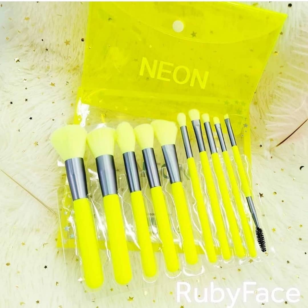 4089616362_nabor-neonovyh-kistochek.png
