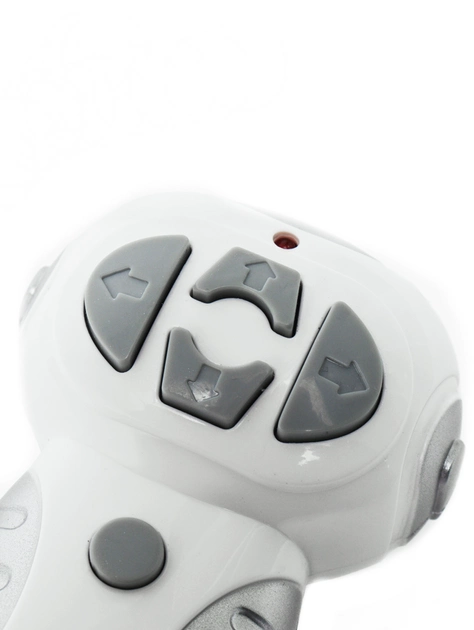 5074829647_radioupravlyaemyj-igrushechnyj-robot.png