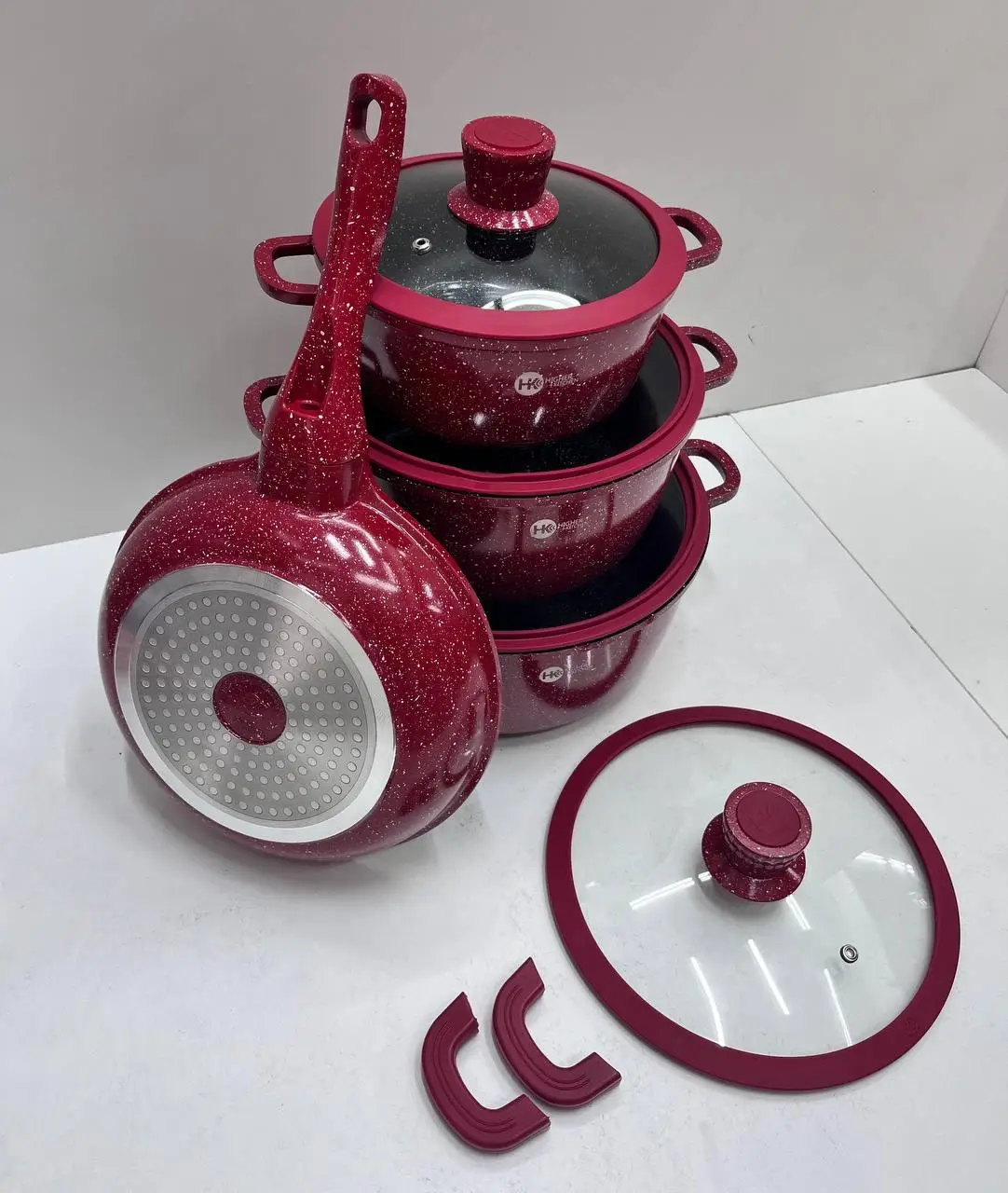 5367904726_kuhonnyj-nabor-posudy.png 5367904726_kuhonnyj-nabor-posudy.png