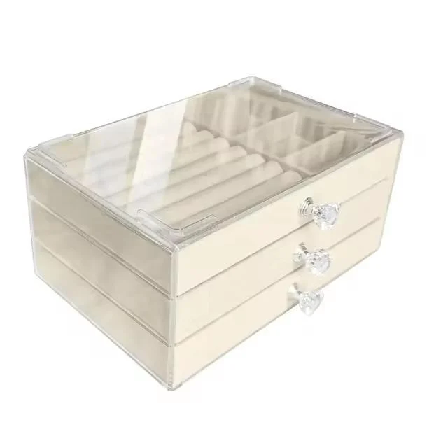6536520514_skrinka-dlya-yuvelirnih.png