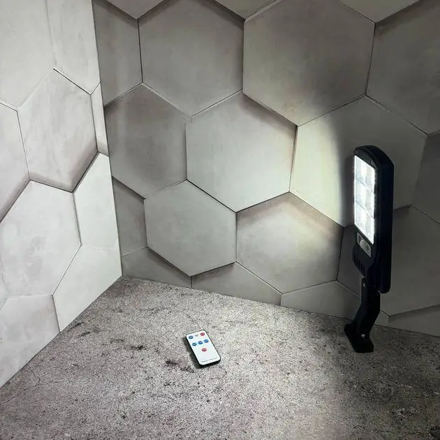 6936681431_vulichna-lampa-na.png