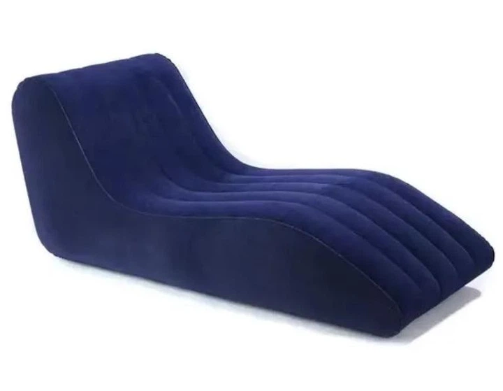 7406792614_naduvne-krislo-divan.png